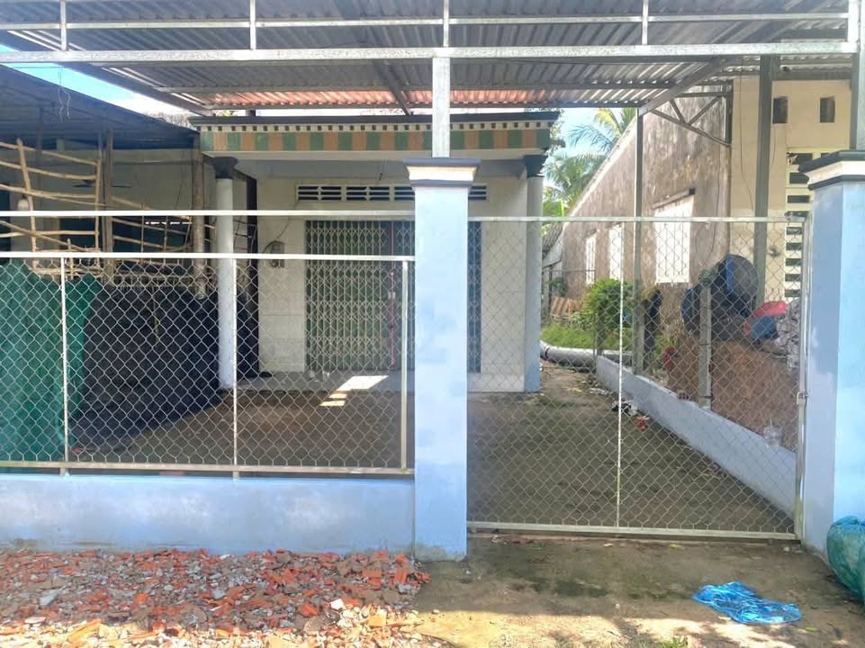 Nhà cấp 4 đẹp tại Tân Bình, Vĩnh Long 144m² chỉ 550 triệu - Dọn vào ở ngay!