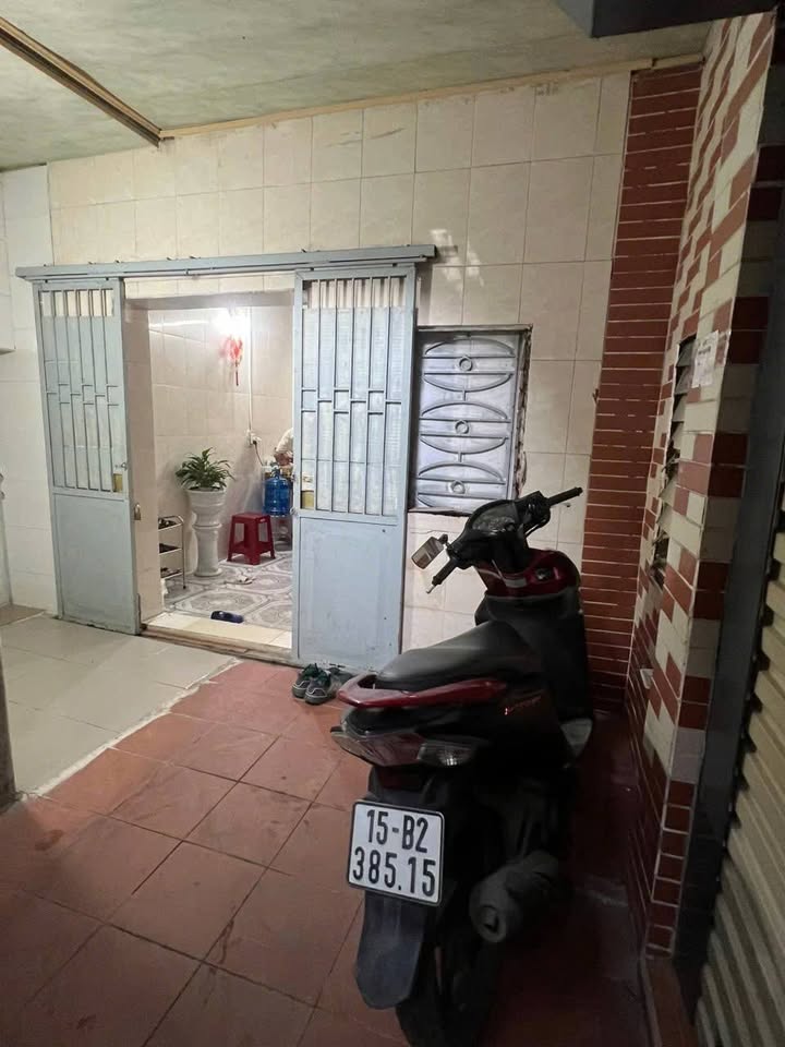 Nhà 2 tầng 33 Trần Phú Ngô Quyền 18m² giá chỉ 790 triệu - Sẵn sàng vào ở ngay!