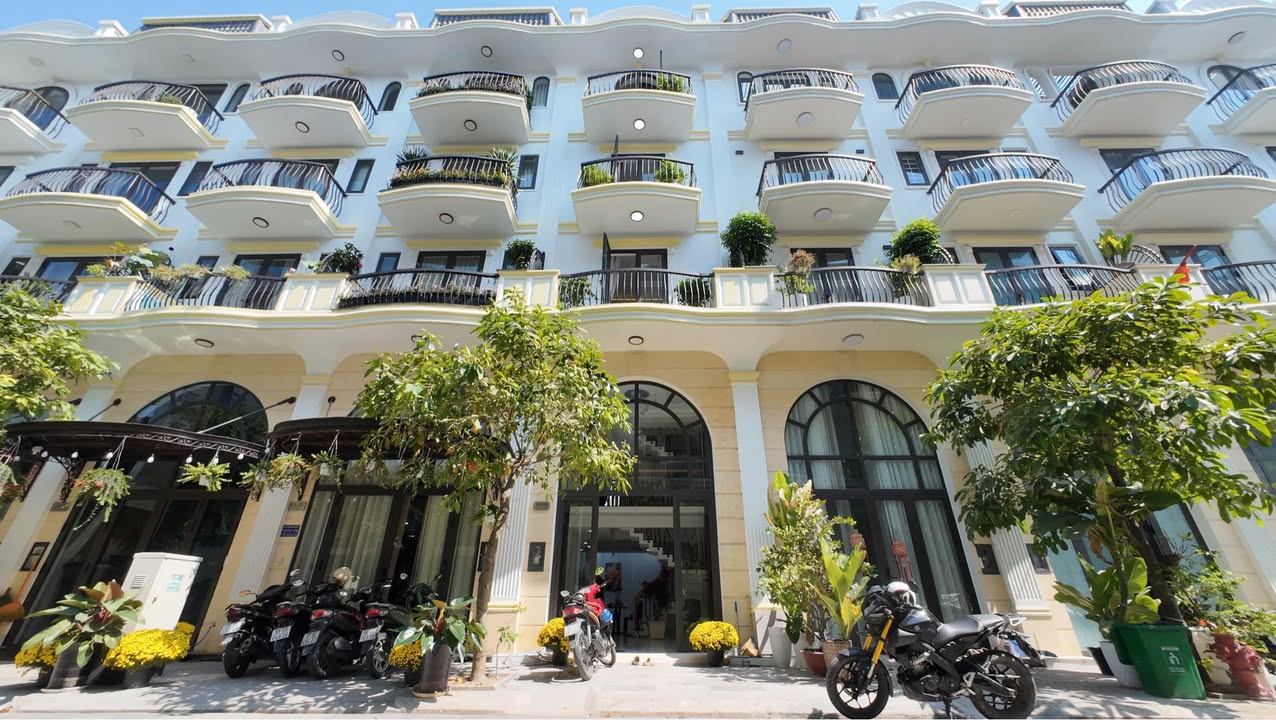 Nhà phố 5 tầng tại Thạnh Lộc 16, Quận 12 - 7.5 tỷ - Vào ở ngay!