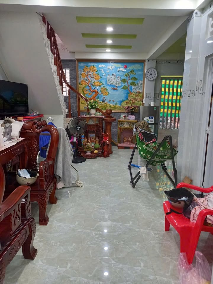 Nhà bán tại Phường Long Châu, Vĩnh Long 100m² - Giá tốt thương lượng chính chủ!