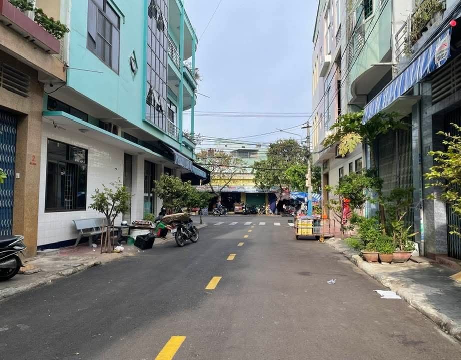 Đất nền Lê Thanh Nghị, Quy Nhơn 68m² giá 3 tỷ - Khu dân trí cao!