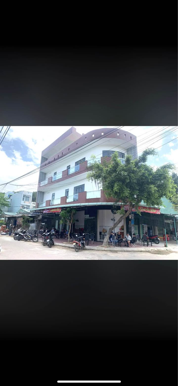 FrontHouse 2 Mặt Tiền Xuân Thủy, Quy Nhơn 44m² giá 4.5 tỷ - Kinh doanh lý tưởng!
