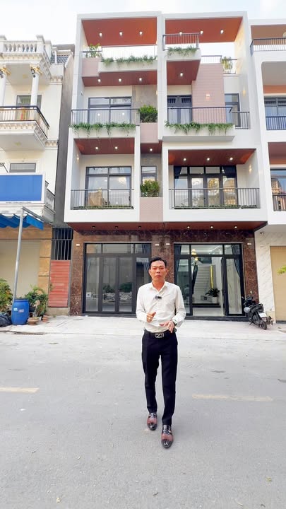 Nhà phố 3 tầng 67.5m² tại Phường An Phú, TP. Hồ Chí Minh - Full nội thất chỉ 5.2 tỷ!