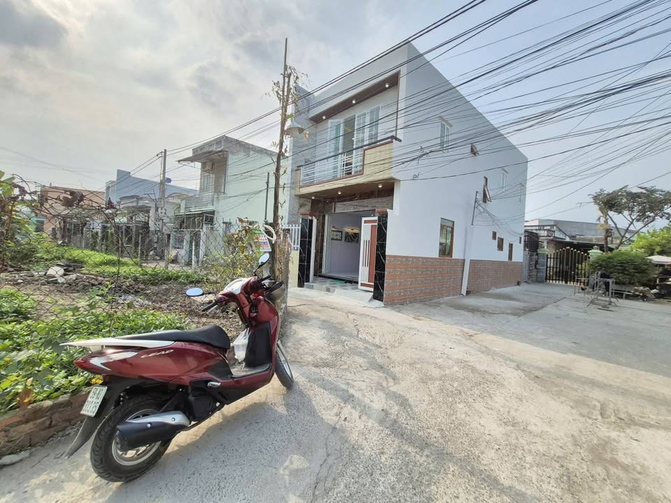 Nhà riêng Tân Kim, Cần Giuộc 75m² giá 2.998 tỷ - Vị trí đắc địa gần vòng xoay 5 con rồng!