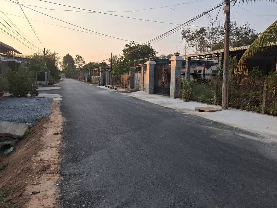 Nhà mặt tiền đẹp Trảng Bàng 720m² giá 2.5 tỷ - Đầu tư sinh lời tuyệt vời!