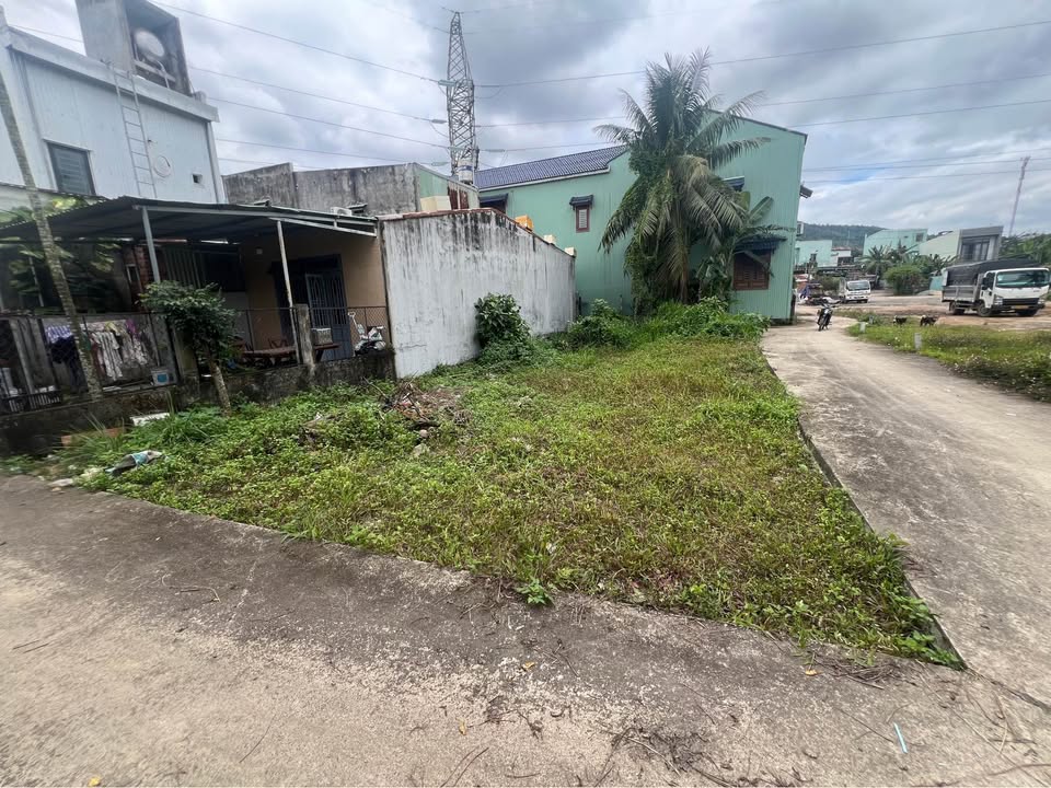 Lô đất 80m² tại Đường Nguyễn Phú Hường, Cẩm Lệ, Đà Nẵng - Giá chỉ 1.97 tỷ!