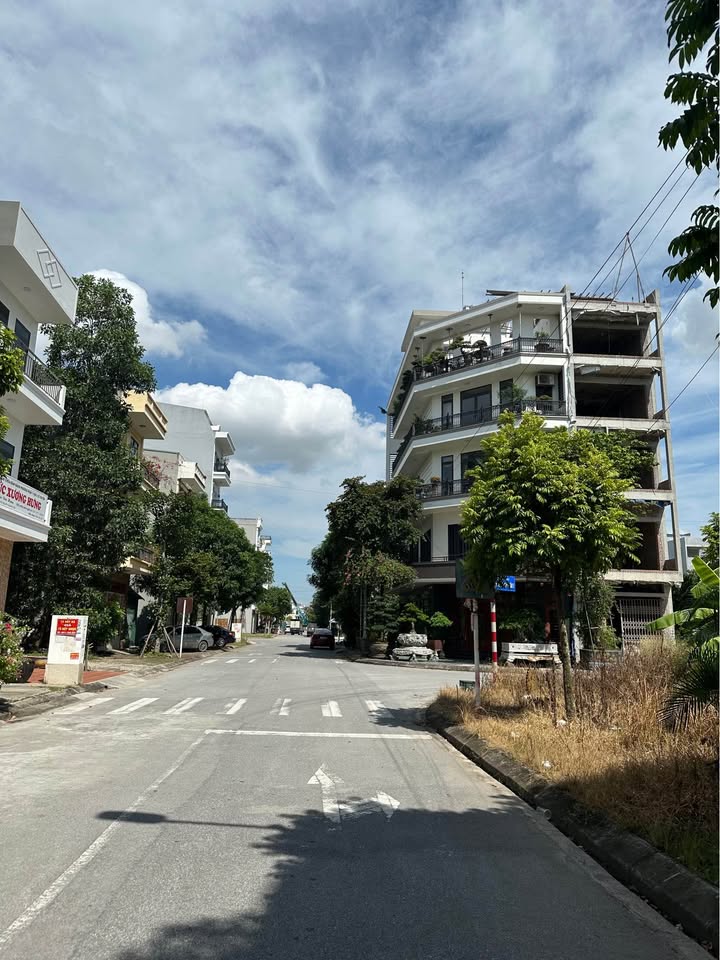 Đất nền Big C Từ Sơn 90m² giá 7 tỷ - Cơ hội đầu tư hấp dẫn!