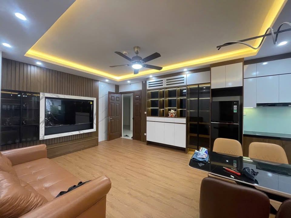 Căn hộ 2PN tại tòa 30T Nam Trung Yên 55m² giá 5.5 tỷ - Sẵn sàng vào ở ngay!