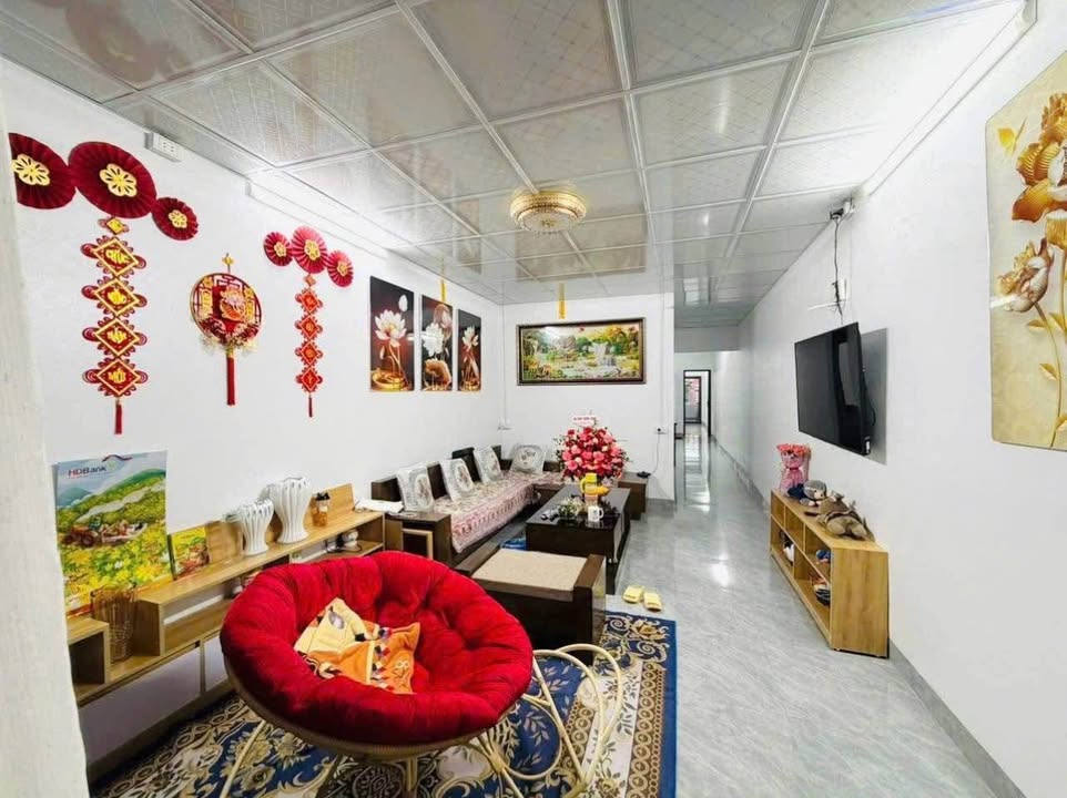 Nhà 2 tầng mới xây tại Cam Đường 109m² giá 2.28 tỷ - Sẵn sàng vào ở ngay!