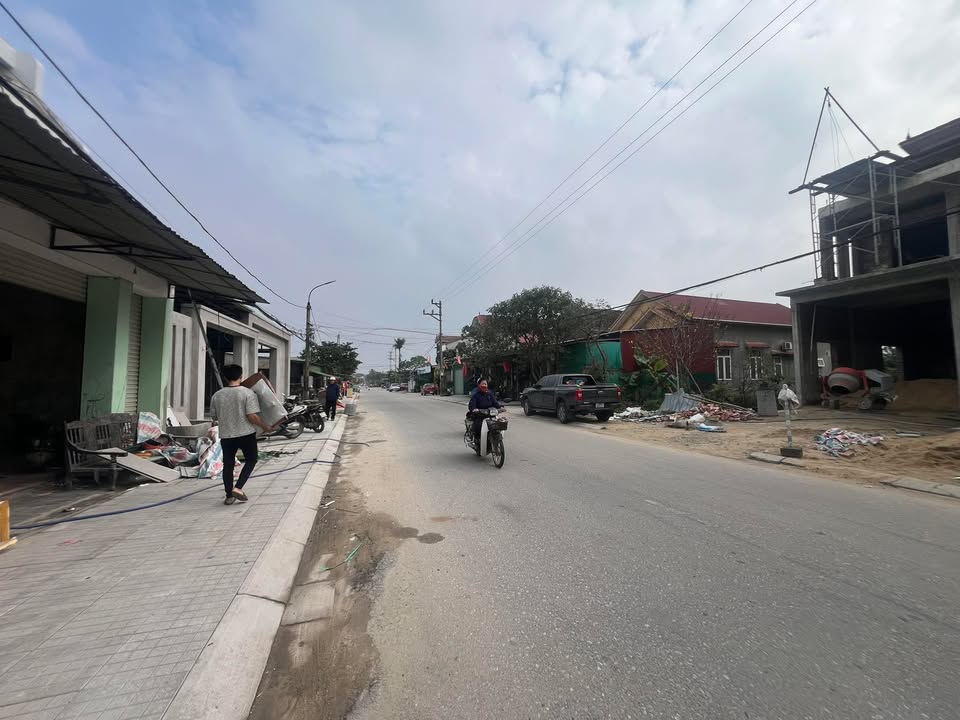 Bán đất tặng nhà đường Phan Đình Giót, Cẩm Sơn, 117m² - Vị trí kinh doanh sầm uất!