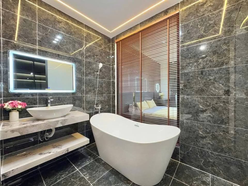 Biệt thự tại Quận Hải Châu 130m² giá chỉ 6 tỷ - Cơ hội tuyệt vời cho bạn!