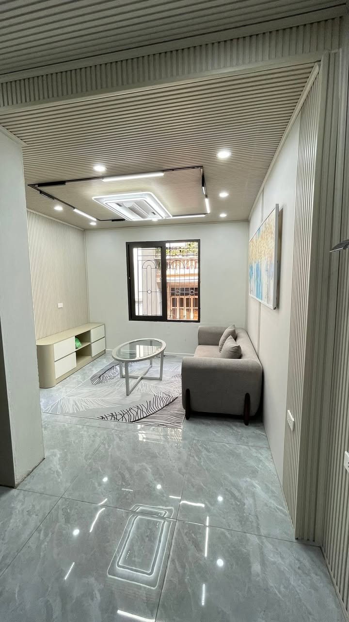 Nhà riêng Kim Giang - 75m² giá 4 tỷ - Đầy đủ nội thất, ô tô đỗ cửa!