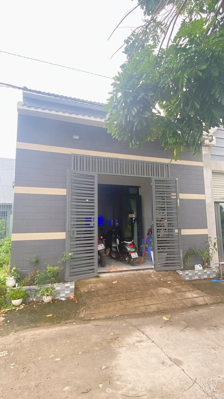 Nhà riêng bán gấp tại Đường Võ Thị Sáu, Phường Long Tâm, 78m² chỉ 2,9 tỷ - Chính chủ cần bán!