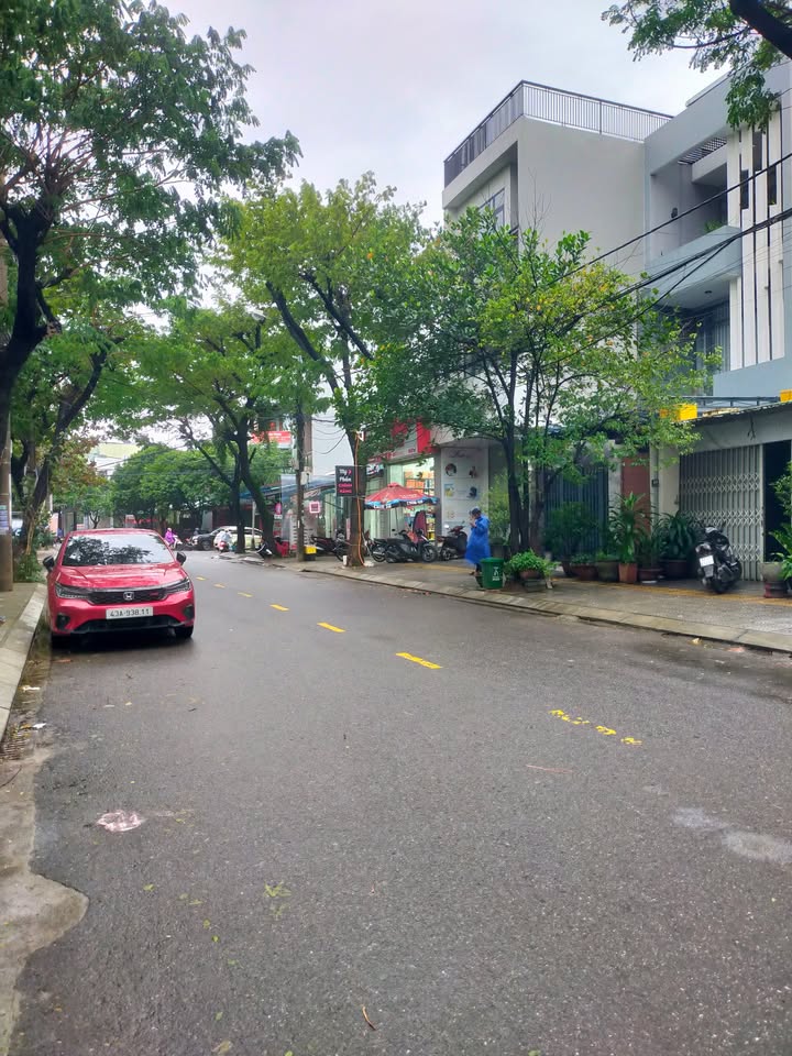 Nhà mặt tiền đường Nguyễn Nhàn 100m² giá 8 tỷ - Lợi ích kinh doanh vượt trội!