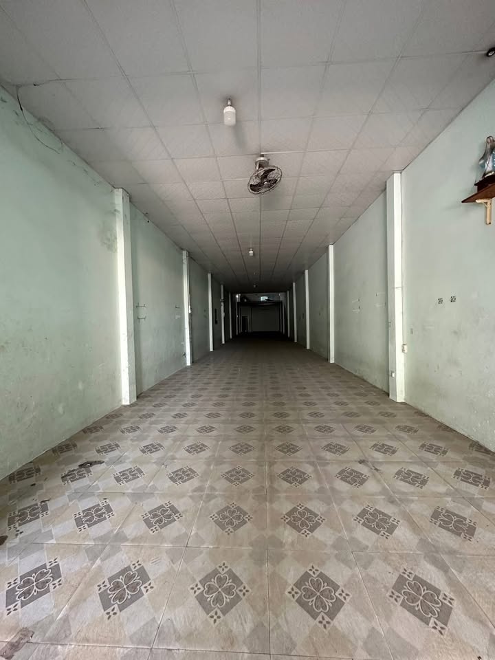 Nhà kho bán tại Phường Tân Biên, Biên Hòa 214m² giá 3.7 tỷ - Pháp lý sổ riêng thổ cư!