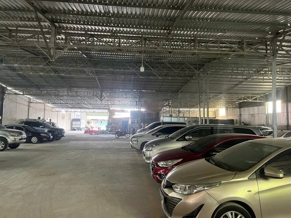 Cho thuê kho xưởng 2100m² mặt tiền Nguyễn Thiện Thuật, Sa Đéc - Giá chỉ 20 triệu/tháng!