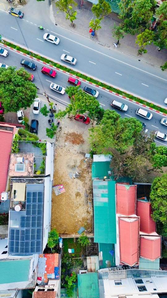 Đất kinh doanh mặt đường Mai Hắc Đế, Vinh 119m² giá 11 tỷ - Vị trí đắc địa sầm uất!