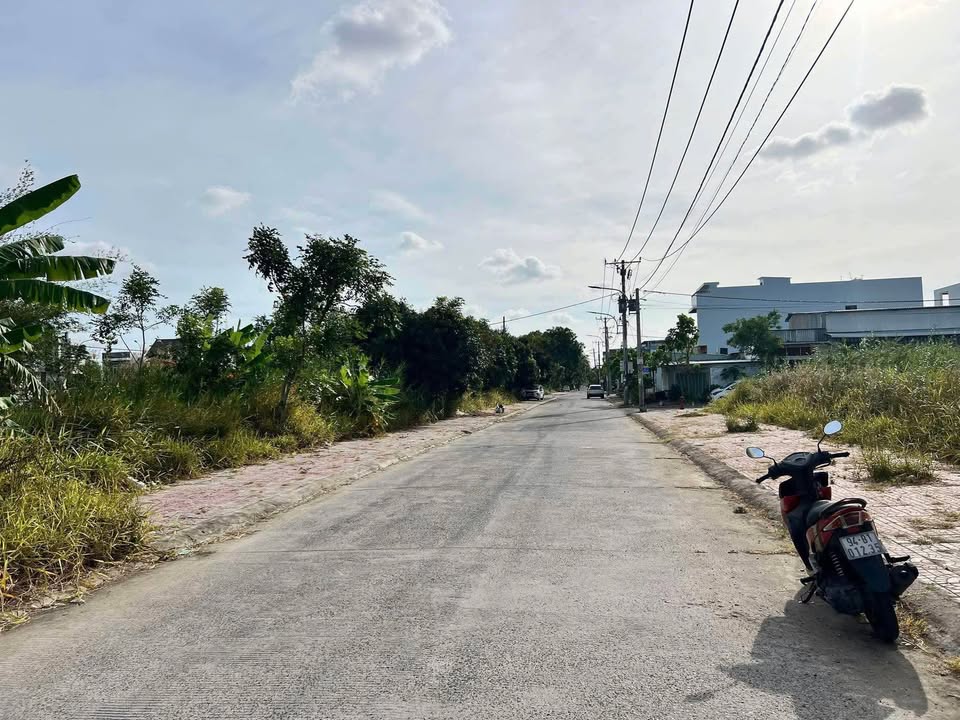 Đất nền góc 2 mặt tiền đường Huỳnh Thị Kim Liên - 175m² giá 3.1 tỷ - Đầu tư sinh lời ngay!