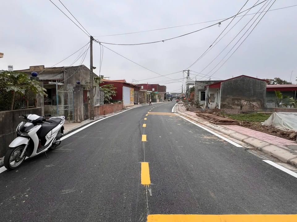 FrontHouse Đường Câu Trung, Quận Hải An, 112m² giá 2 tỷ - Đầu tư sinh lời ngay!