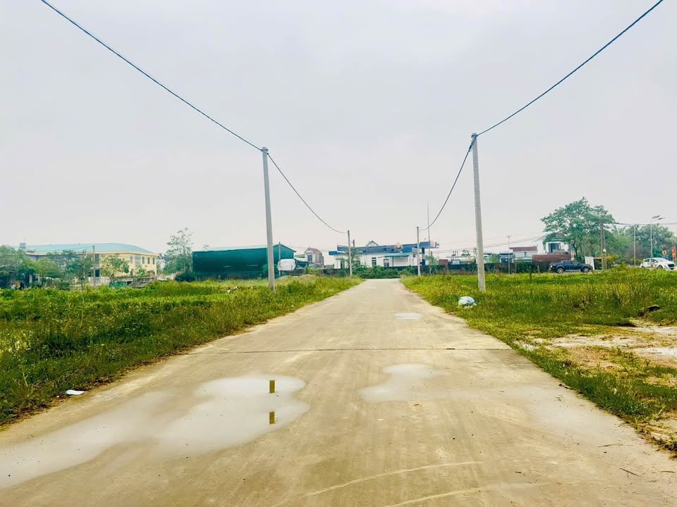 Đất nền Thạch Xuân, Huyện Thạch Hà 200m² giá chỉ 3 tỷ - Cơ hội đầu tư hiếm có!