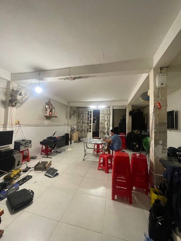 Nhà mặt tiền Gò Dầu, Tây Ninh 62m² giá 7.8 tỷ - Chính chủ, sổ hồng lâu năm!