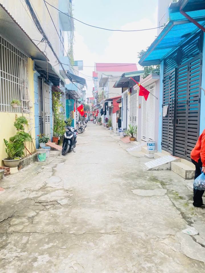 Lô đất Bà Triệu, Thanh Hóa 51m² giá 1 tỷ - Sổ đỏ chính chủ, thương lượng!