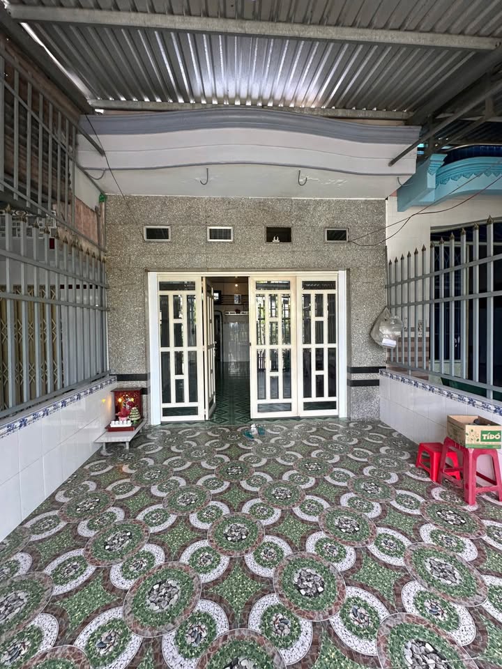 Nhà cấp 4 ngay chợ Trùm Hóa, 94.9m² giá 750 triệu - Cơ hội đầu tư hấp dẫn!