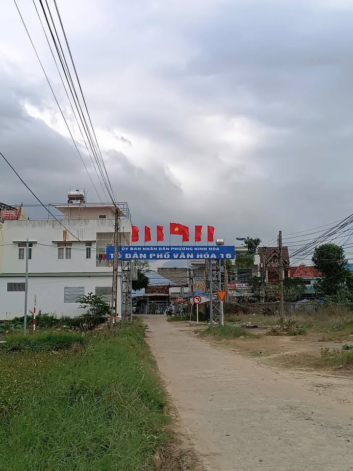 Đất ODT Ninh Hiệp 172m² giá 1.8 tỷ - Đường ô tô rộng rãi!