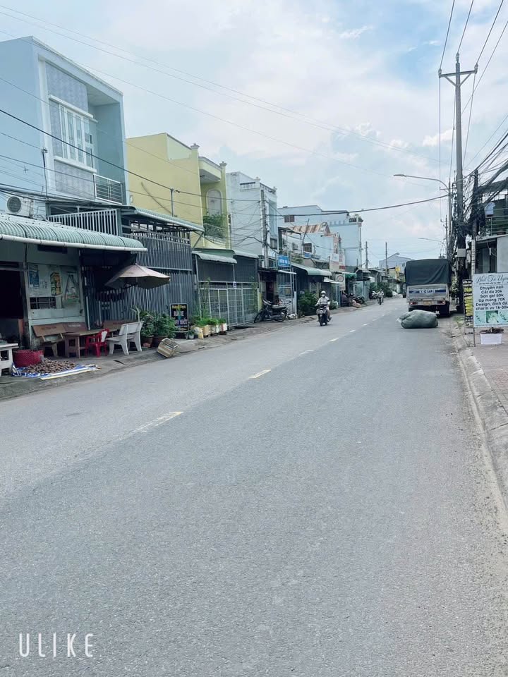 Nhà và đất tại Khóm 3, Đường Phạm Hùng, 118m² giá 1.1 tỷ - Cơ hội đầu tư sinh lời!