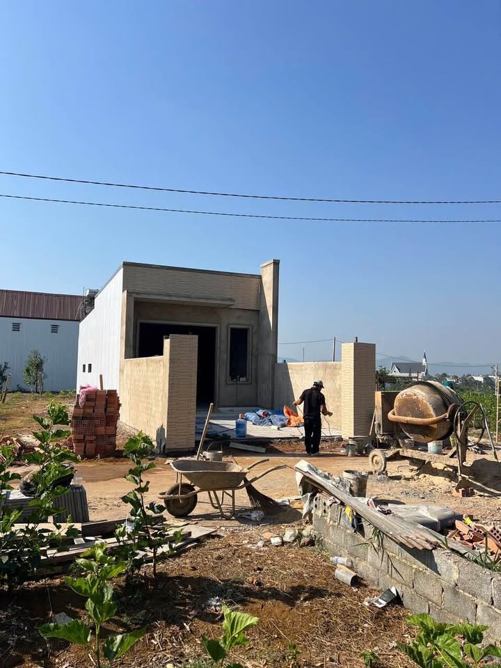 Nhà mới xây tại Nguyễn Trãi, Bảo Lộc 115m² giá 1.9 tỷ - Sẵn sàng ở ngay!