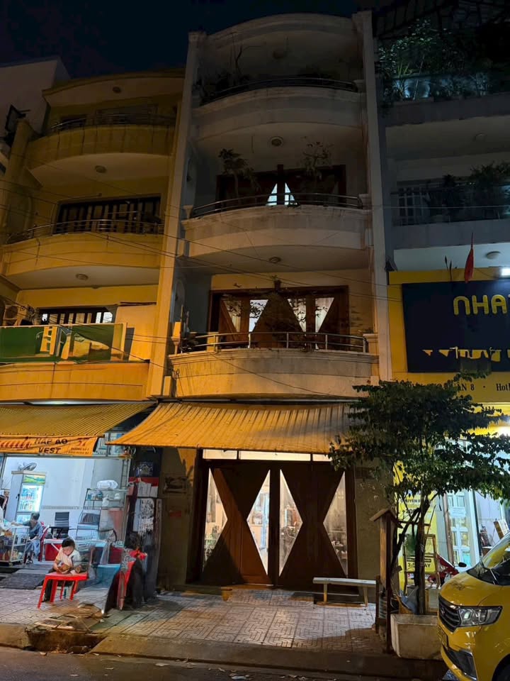 Nhà mặt tiền KDC Him Lam, Bình Chánh 75m² giá 14.2 tỷ - Sổ hồng đầy đủ!