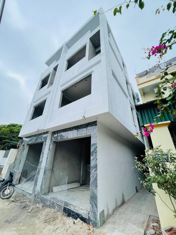 Nhà 4 tầng Phường Tiền Phong Hưng Yên 38m² giá chỉ 1 tỷ - Sẵn sàng vào ở!