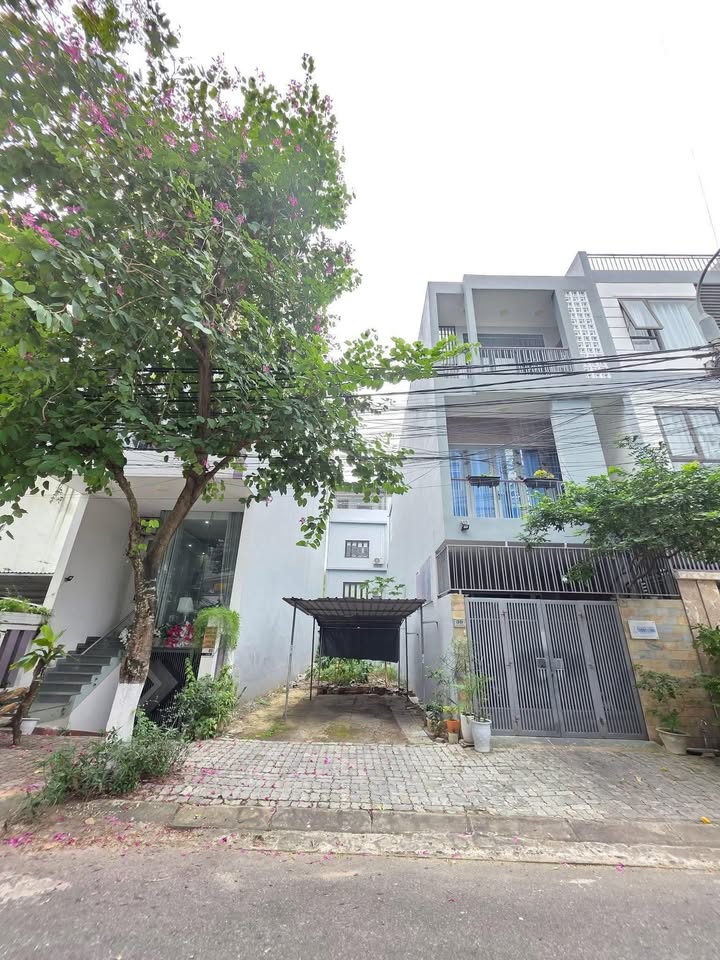 Đất nền Nại Hiên Đông, Đà Nẵng 118m² giá 8.2 tỷ - Cơ hội đầu tư tuyệt vời!