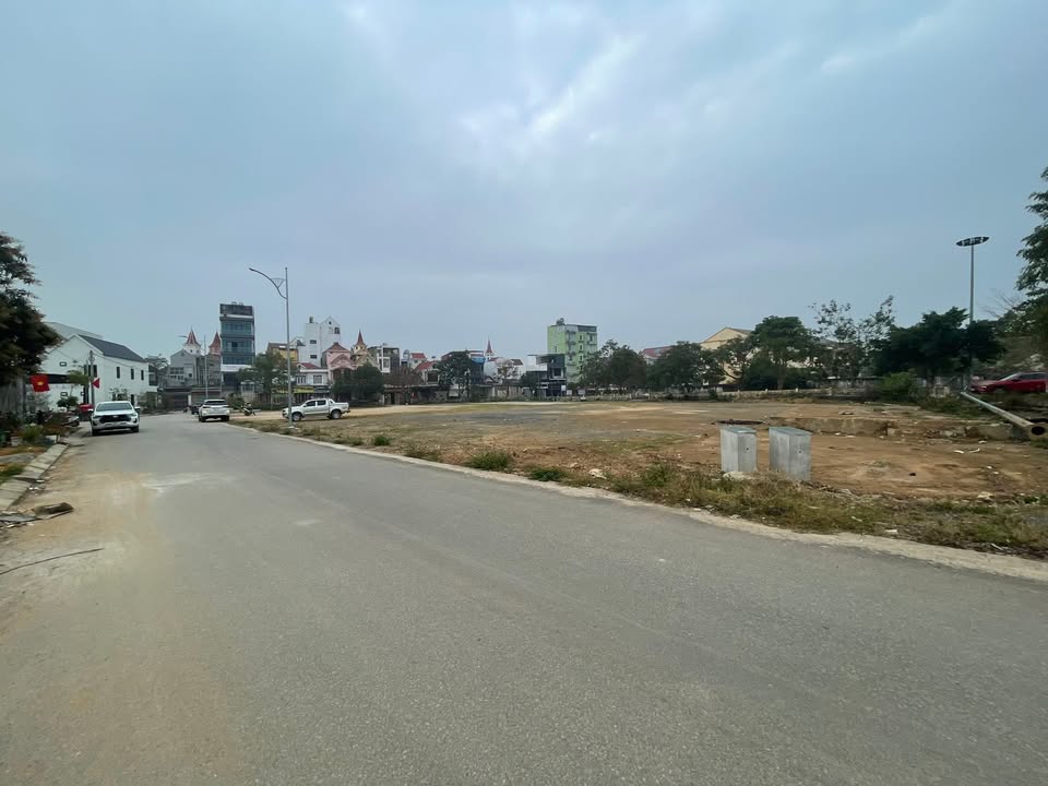 Đất lô góc 2 mặt tiền Bàu Sen - Thái Hòa 115m² giá 2 tỷ - Đầu tư tiềm năng!