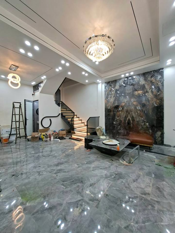 Nhà xây mới Nguyễn Công Hòa, Quận Lê Chân, 43m² giá 4.75 tỷ - Thiết kế hiện đại!