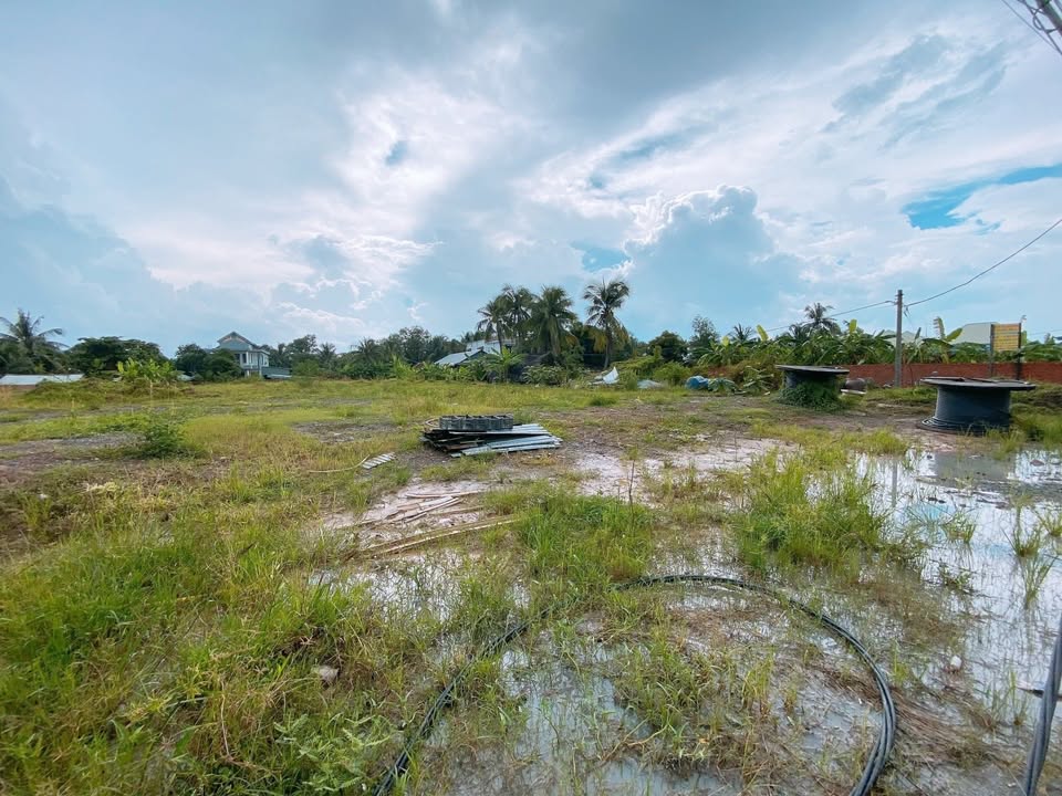 Đất mặt tiền Đường Long Phước, Thủ Đức 3800m² giá 121 tỷ - Cơ hội đầu tư hiếm có!