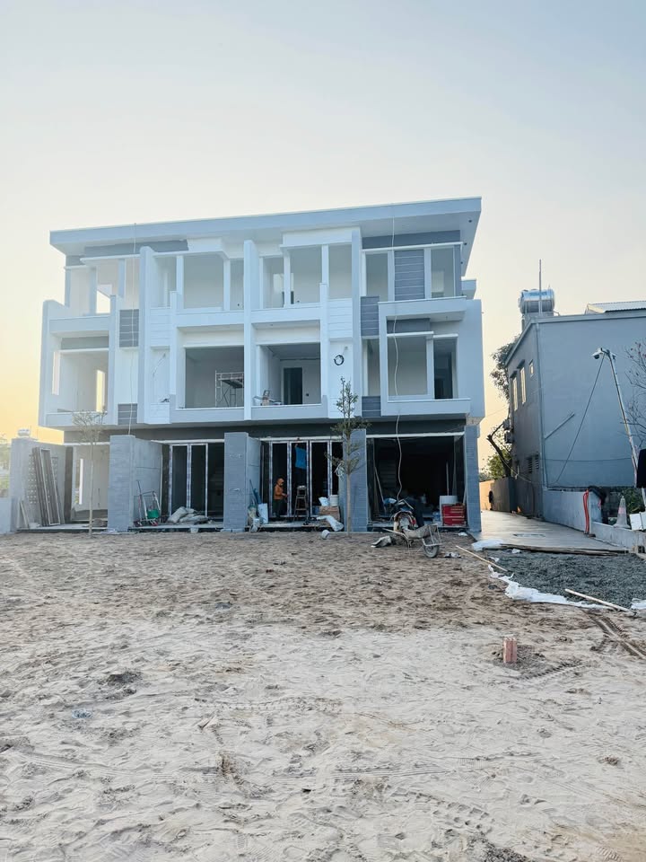 Nhà 3 tầng phường Tiền Phong, TP Thái Bình 50m² giá 2 tỷ - Không gian sống lý tưởng!