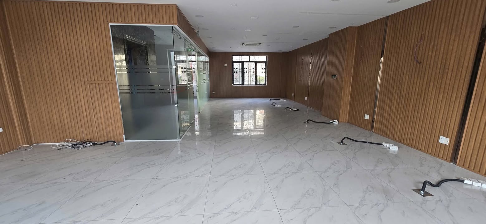 Nhà mặt tiền cho thuê tại Hạ Long 110m² giá 45 triệu - Địa điểm kinh doanh lý tưởng!