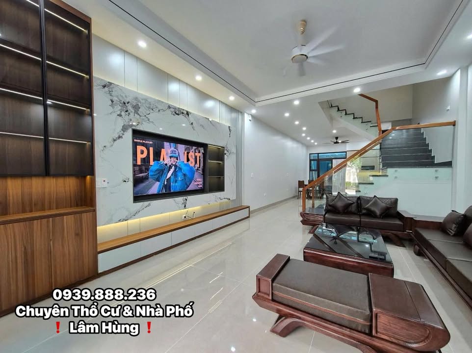 Townhouse 3 tầng Phường Đông Tân 100m² - Gần trường Nobel, giá thỏa thuận!