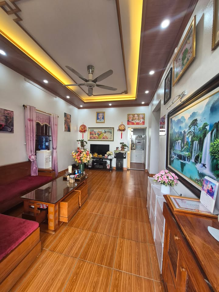 Đất nền Hạ Long 235m² giá 2.1 tỷ - Dễ dàng di chuyển đến nơi ở!