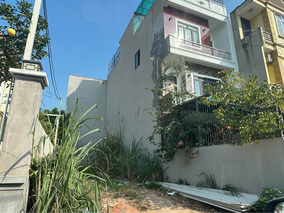 Đất nền Hạ Long 90m² giá 2x triệu - Ô góc thoáng mát