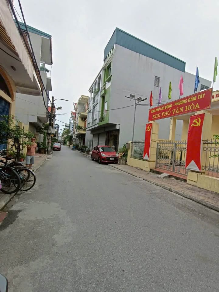 Đất mặt đường ngõ Cẩm Tây 91m² giá 2 tỷ - Tiềm năng kinh doanh vượt trội!