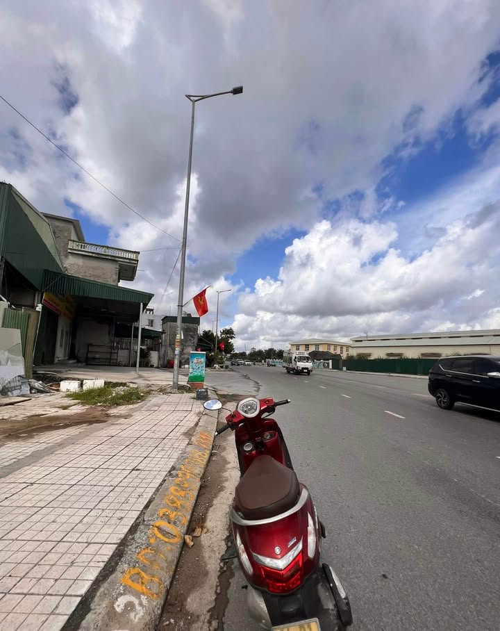 Đất mặt đường K67 Trần Phú, Cao Xanh, 73m² - Vị trí kinh doanh lý tưởng!