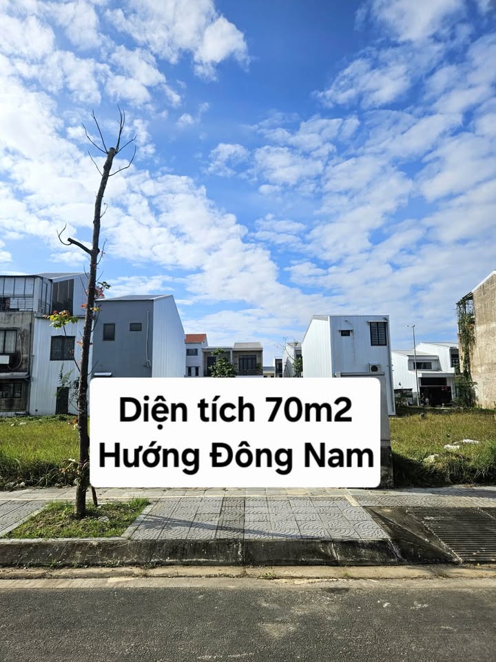 Nhà bán Hương Sơ, TP Huế 70m² giá 1.6 tỷ - Gần công viên đẹp