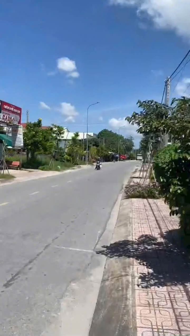 Đất thổ cư 3000m² mặt tiền đường Nguyễn Thị Bảy, Tân An - Giá 36 tỷ, cơ hội đầu tư hiếm có!