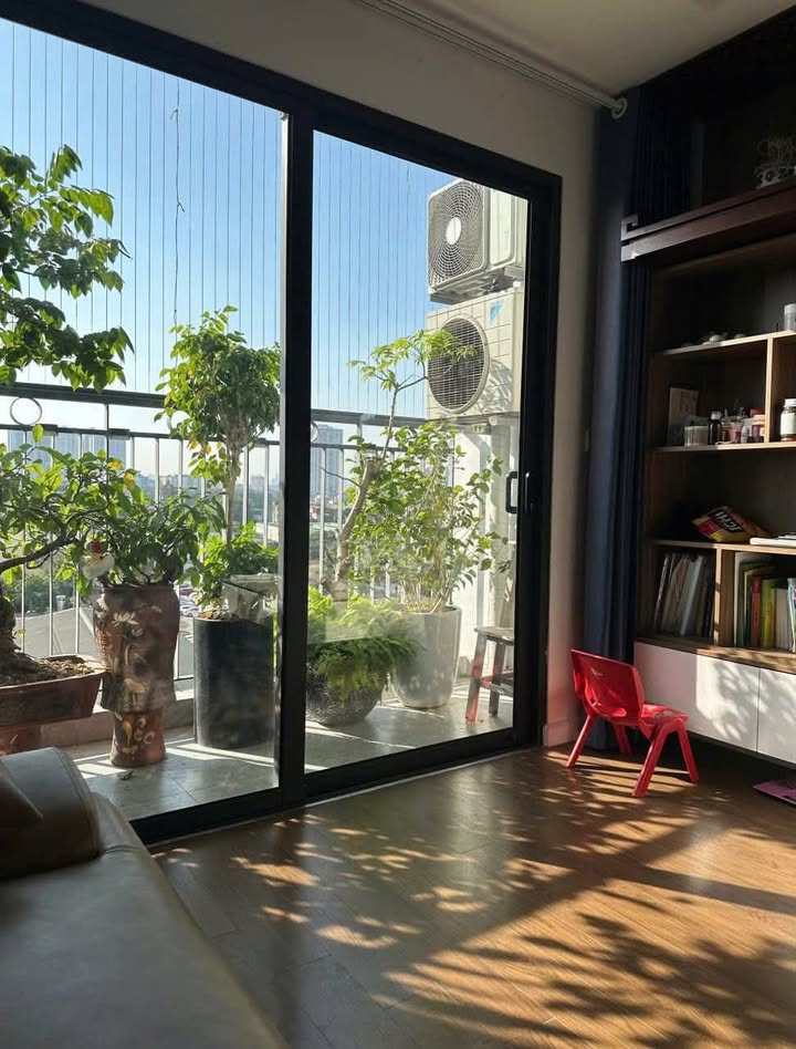 Căn hộ Phương Đông Green Park 68m² giá 6.25 tỷ - Nội thất đẹp, sổ đỏ lâu dài!