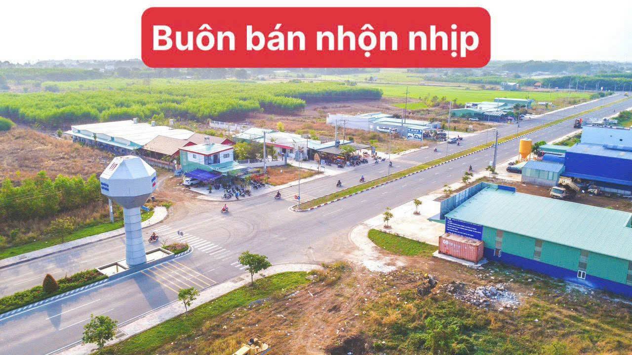 Lô đất mặt tiền KCN Đất Đỏ 202m² giá 3.3 tỷ - Cơ hội đầu tư hấp dẫn!