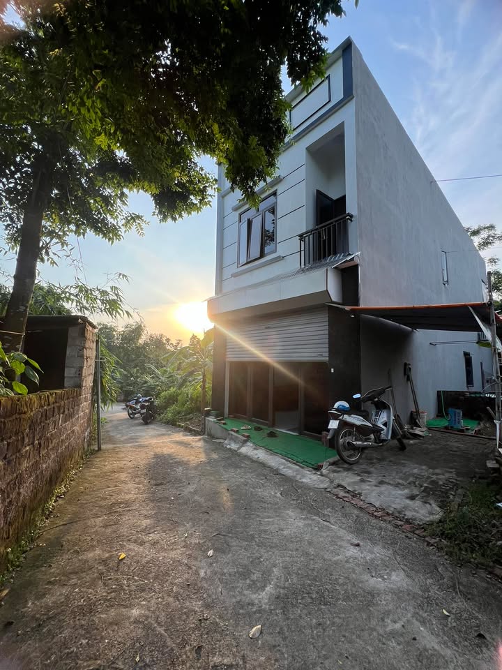 Đất thổ cư Phường Vân Phú 93m² giá 1.68 tỷ - Sổ hồng chính chủ, ô tô vào tận nơi!