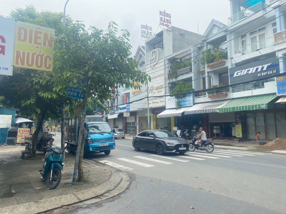 FrontHouse Tân Thới Hiệp 189m² giá 9.99 tỷ - Đầu tư sinh lời ngay!