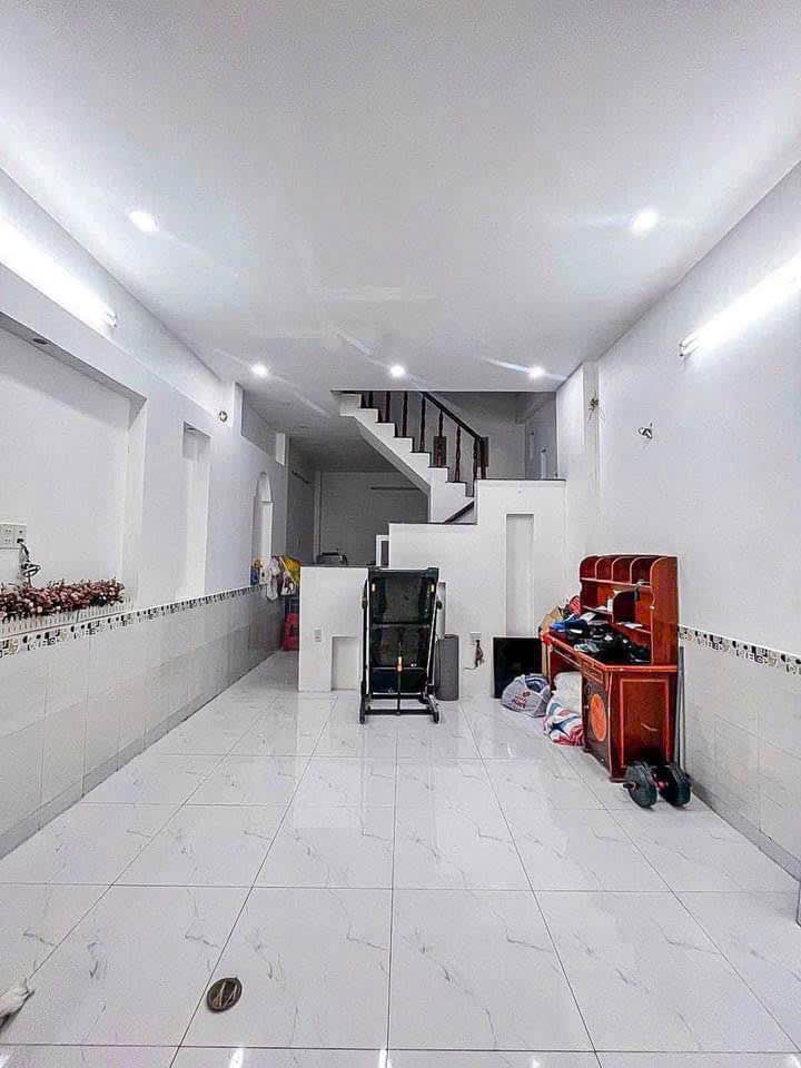 Nhà trệt lầu chính chủ tại KDC Thới Nhựt 1, 40m² chỉ 2.8 tỷ - Gần Đại học Y Dược!